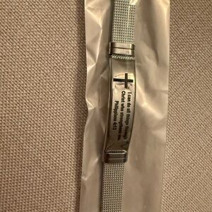 Elegant Silver Cross Bracelet